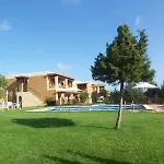 Casa Naya