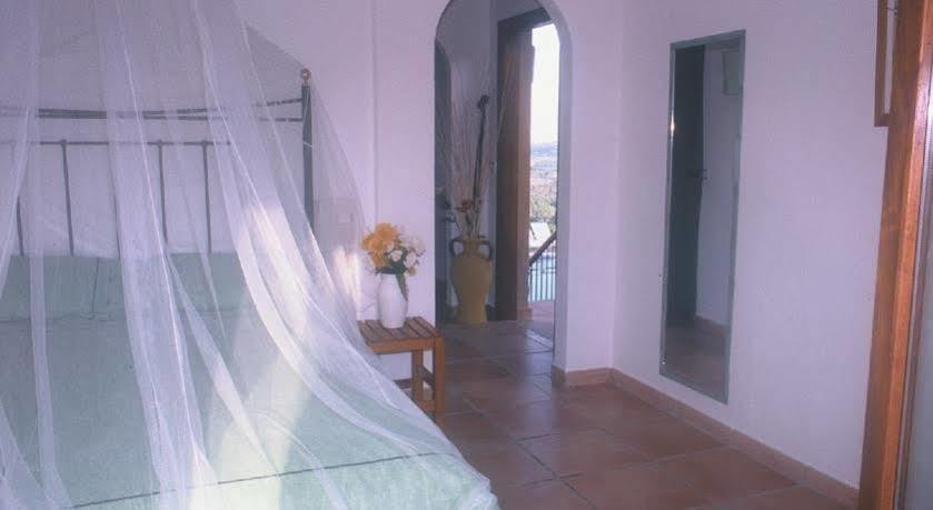 Casa Naya Apartment *